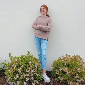 NWOT Abercrombie Kids Distressed Jeans